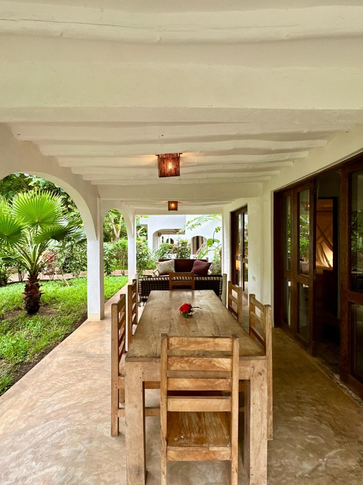 Breeze Apartment